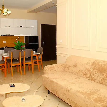 Park Station Дуррес